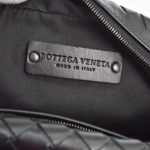 Bottega Veneta Black Calfskin Intrecciato Cosmetic Pouch BO6284782S NQ03775 - Picture 4 of 5